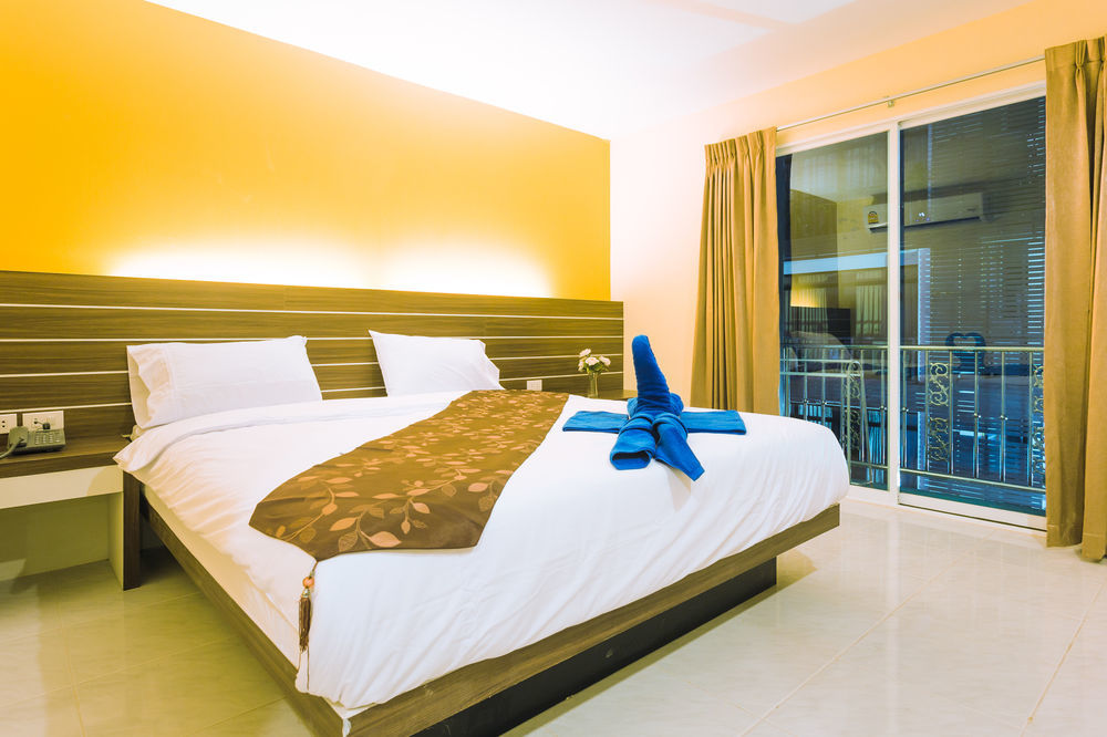 The Shades Bed And Breakfast Boutique Hotel Patong Exterior photo